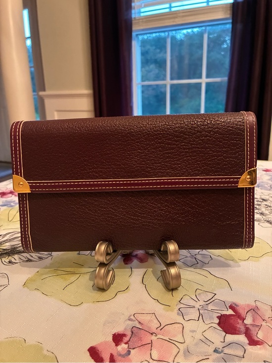 Louis Vuitton Handbags - LV in MINT CONDITION - Vintage Louis Vuitton Suhali Porte Tresor Wallet in Prune